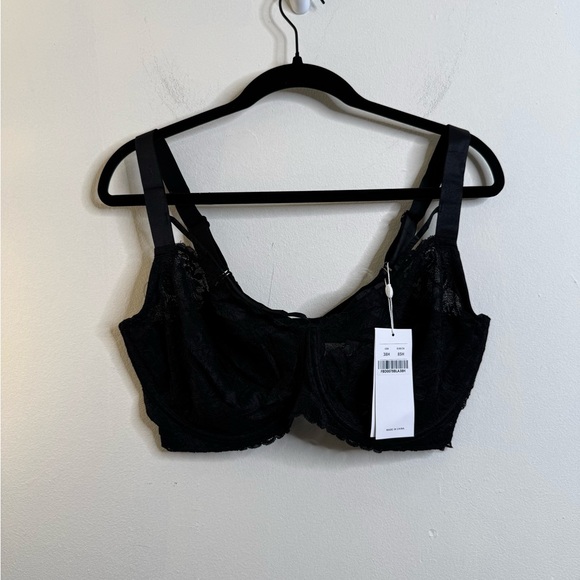 NWT 38H Pretty In Petals Black Unlined Strappy Lace Bra - Picture 2 of 7